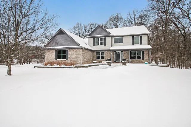 $520,000 | 11500 Appaloosa Trail, Pinckney, MI 48169
