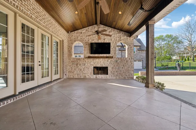 $1,875,000 | 61 Harbor Cove Drive, Old Hickory, TN 37138