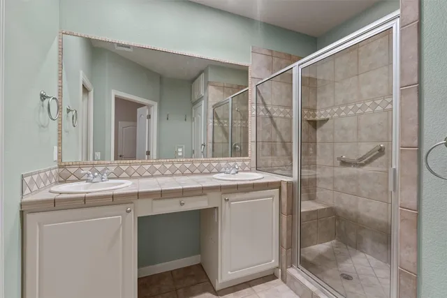 $2,300 | 4220 John's Light Drive, Austin, TX 78727