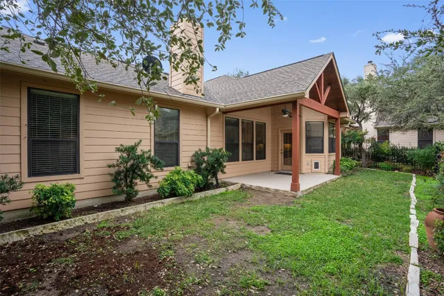 $2,300 | 4220 John's Light Drive, Austin, TX 78727