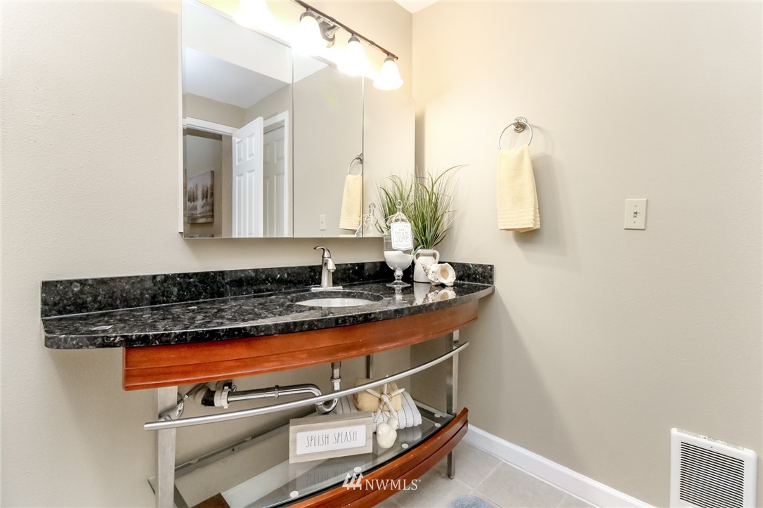 1822 Maple Lane, Unit G39 Kent, WA 98030 - Photo 25 of 34 Gallery Image 25