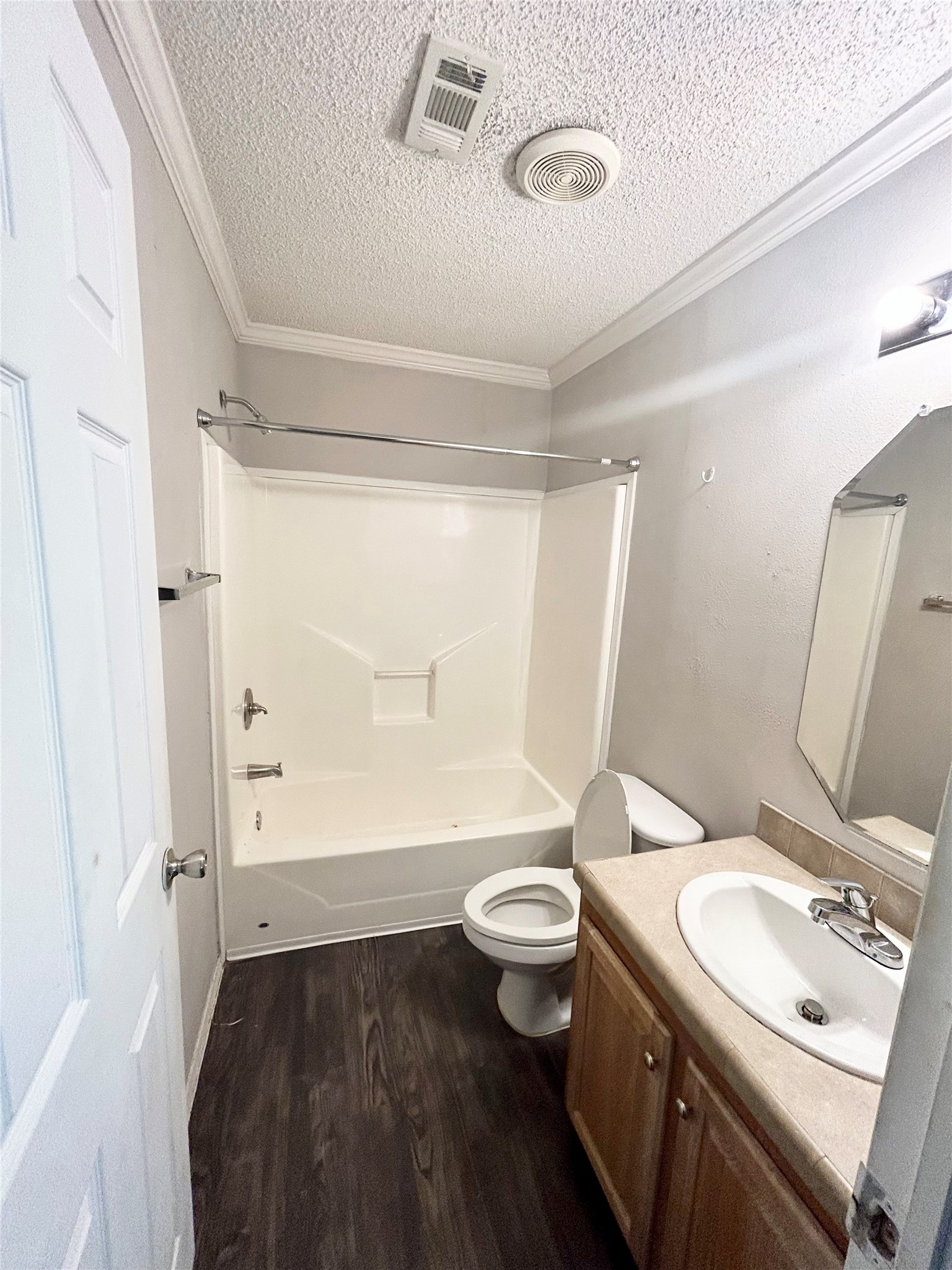 138 Varsity Circle Huntsville, TX 77340 - Photo 11 of 12