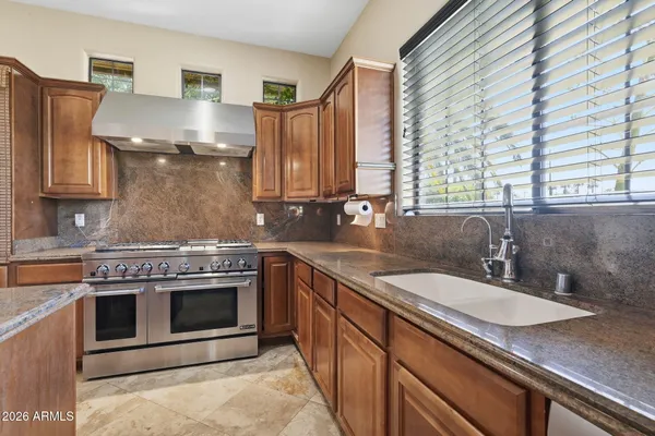 $2,100,000 | 2634 North 52nd Street, Phoenix, AZ 85008