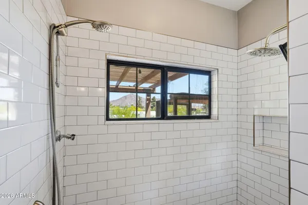 $2,100,000 | 2634 North 52nd Street, Phoenix, AZ 85008