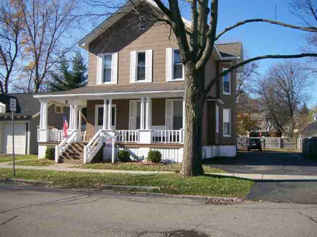 311 Pine Street Rochester, MI 48307 - Photo 3 of 3 31079935-2.JPG