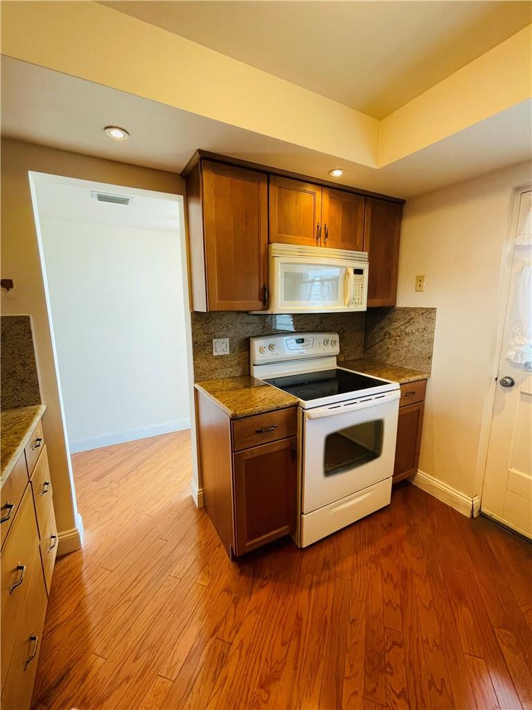 5700 Northwest 2nd Avenue, Unit 709 Boca Raton, FL 33487 - Photo 4 of 18 Photo 4
