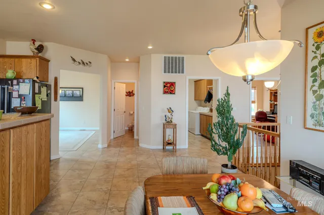 $700,000 | 2460 Valleyview Drive, Clarkston, WA 99403