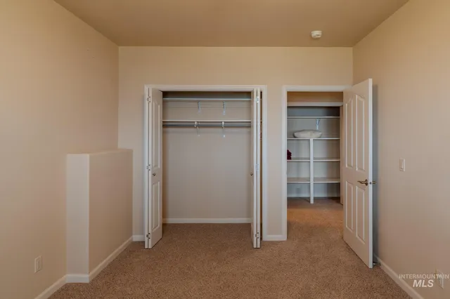 $700,000 | 2460 Valleyview Drive, Clarkston, WA 99403