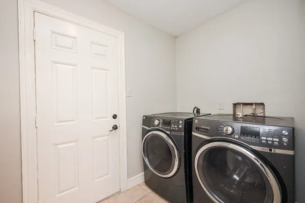 $1,750 | 15723 Creekhaven Drive, Houston, TX 77084