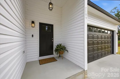 $485,000 | 2705 Andrew Point Drive, Denver, NC 28037