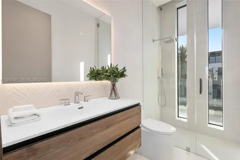 $12,950,000 | 630 Isle Of Palms Drive, Fort Lauderdale, FL 33301