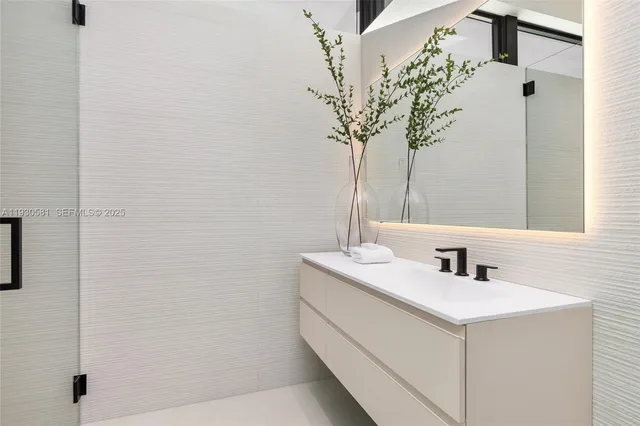 $12,950,000 | 630 Isle Of Palms Drive, Fort Lauderdale, FL 33301