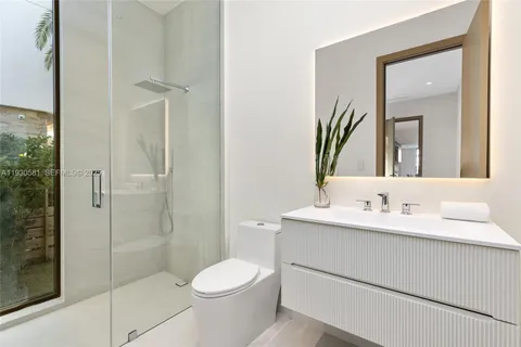 $12,950,000 | 630 Isle Of Palms Drive, Fort Lauderdale, FL 33301