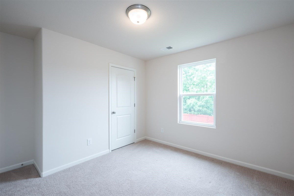 2107 Meadow Ridge Road Burlington, NC 27217 - Photo 17 of 20 Bedroom #2