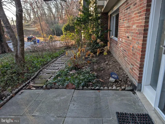 $1,149,000 | 6705 Goldsboro Road, Bethesda, MD 20817