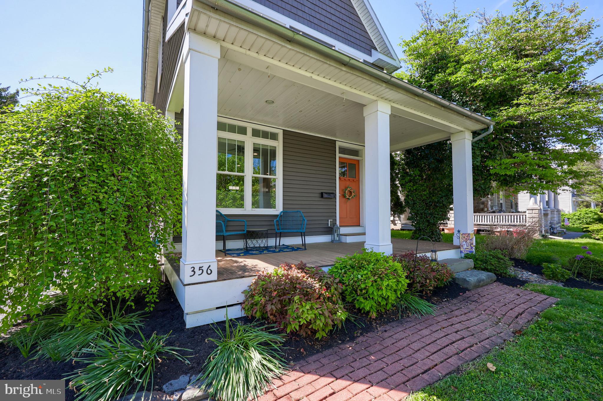 356 North Broad Street Lititz, PA 17543 - Photo 46 of 53 front view of a house with a yard