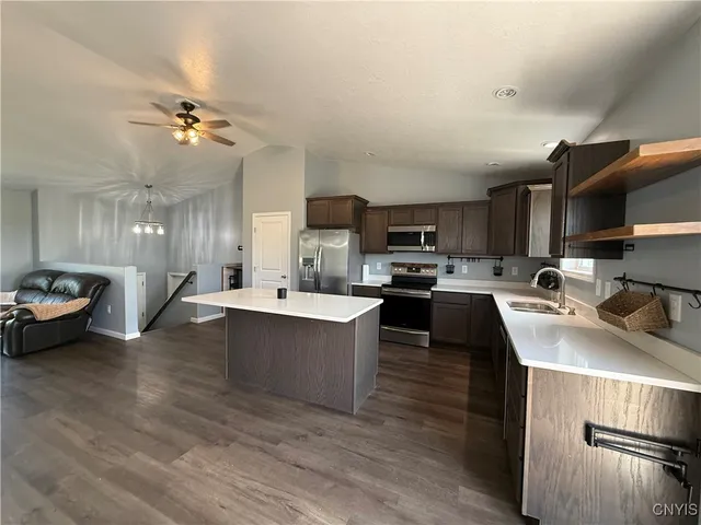 $439,000 | 26618 Keyser Road, Le Ray, NY 13637