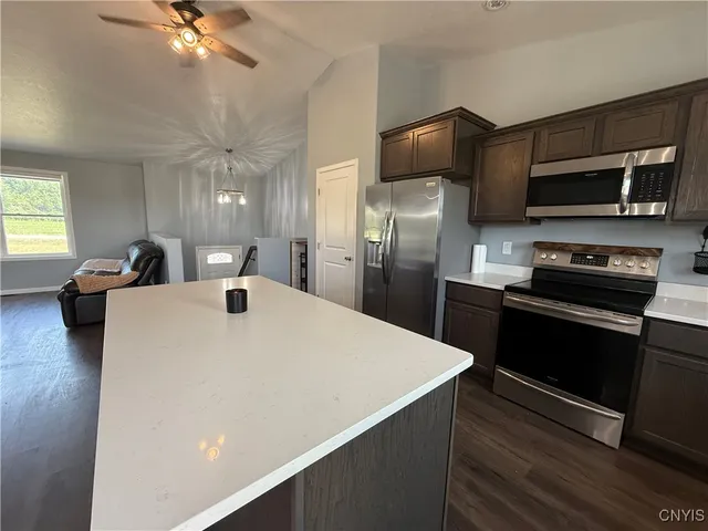 $439,000 | 26618 Keyser Road, Le Ray, NY 13637