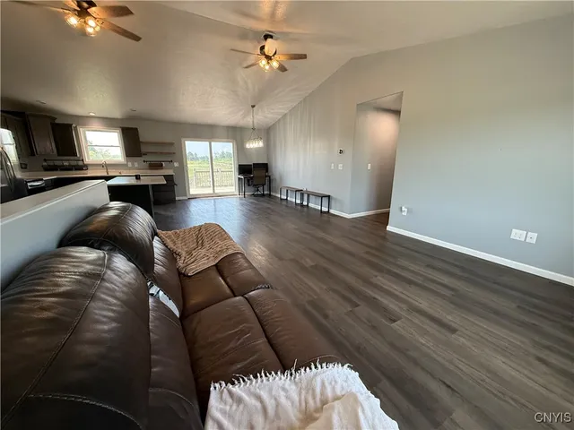 $439,000 | 26618 Keyser Road, Le Ray, NY 13637