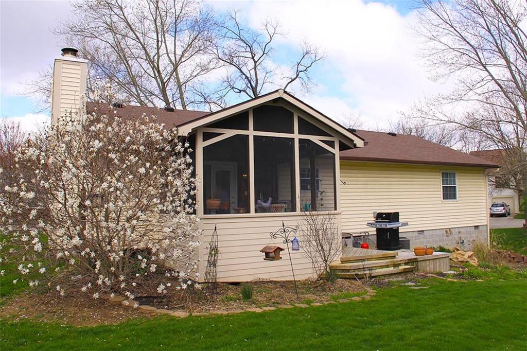 3163 Valley Farms Road Indianapolis, IN 46214 - Photo 2 of 13 Gallery Image 2