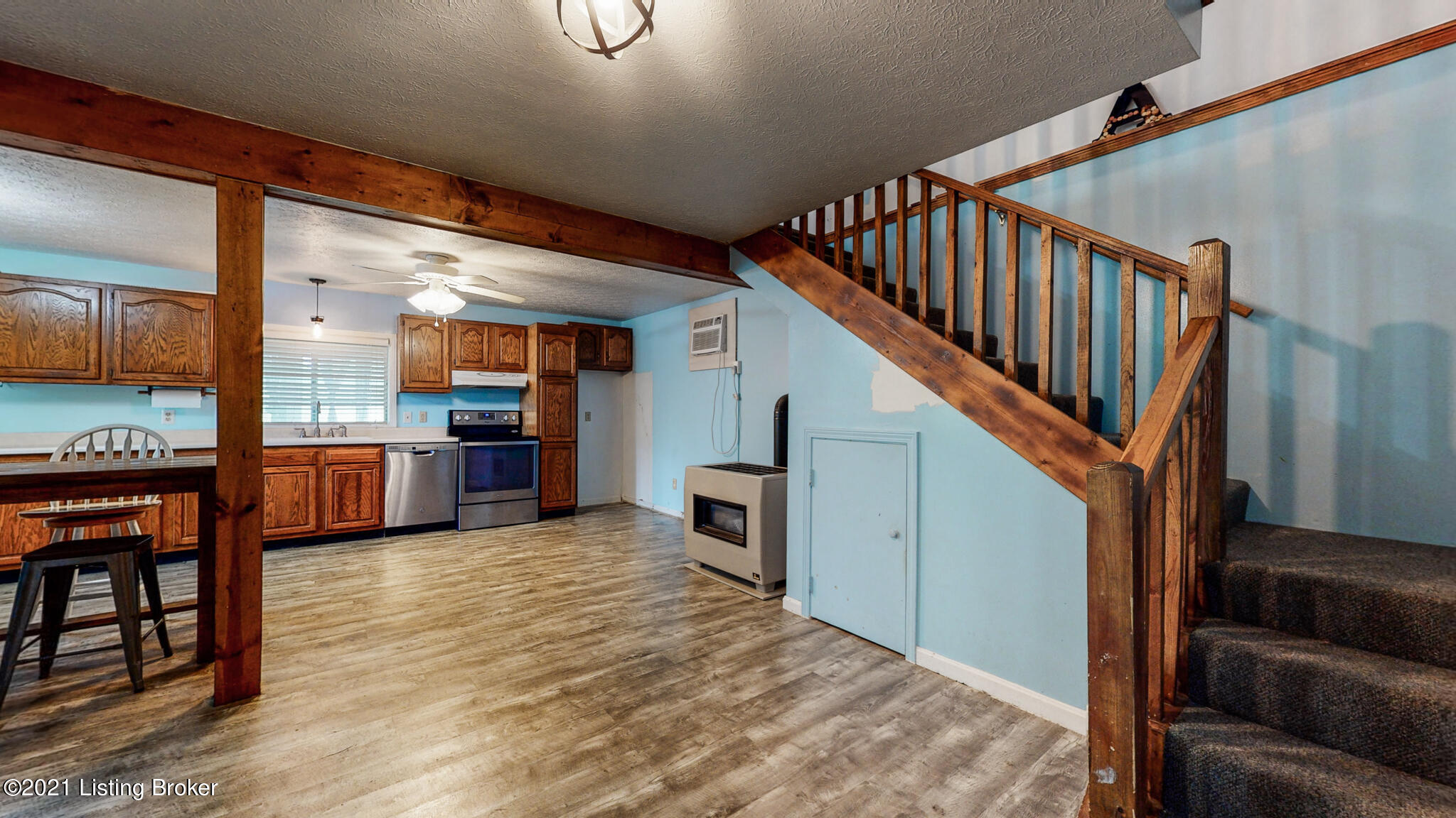 3850 Highgrove Road Coxs Creek, KY 40013 - Photo 11 of 32 This space in the kitchen could be used as a family room or office.