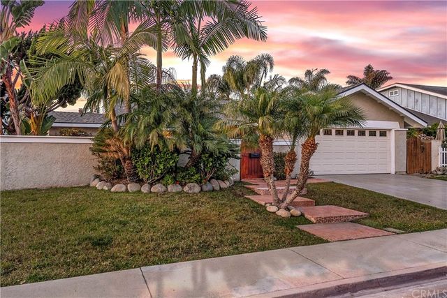 $1,580,000 | 33071 Santiago Drive, Dana Point, CA 92629