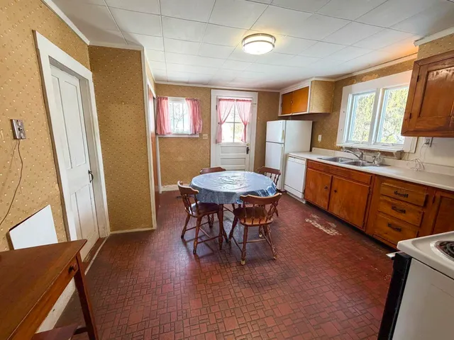 $398,800 | 2443 Route 100b Moretown Vt 05660, Moretown, VT 05660