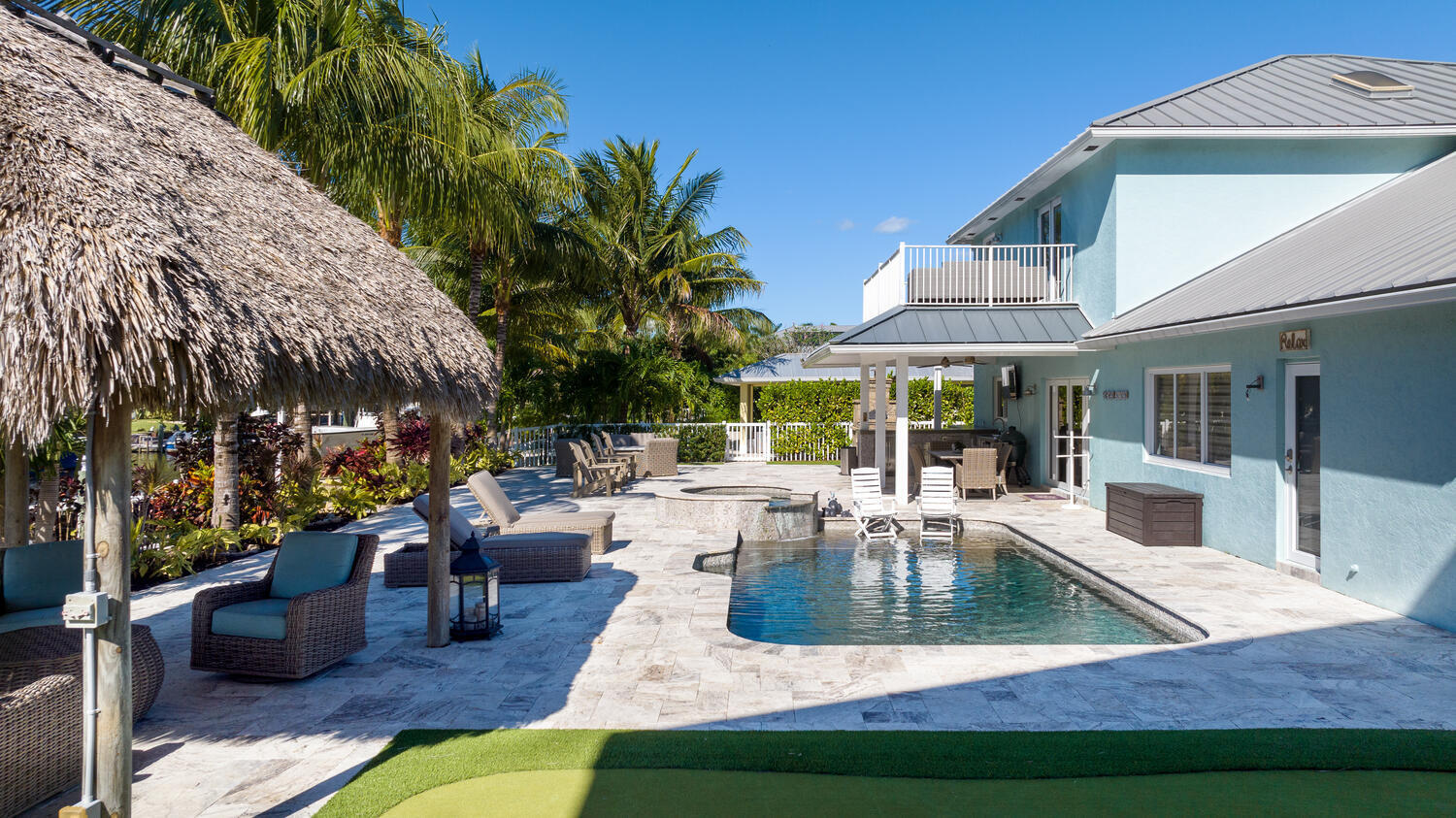 916 Dolphin Drive Jupiter, FL 33458 - Photo 28 of 64 Backyard