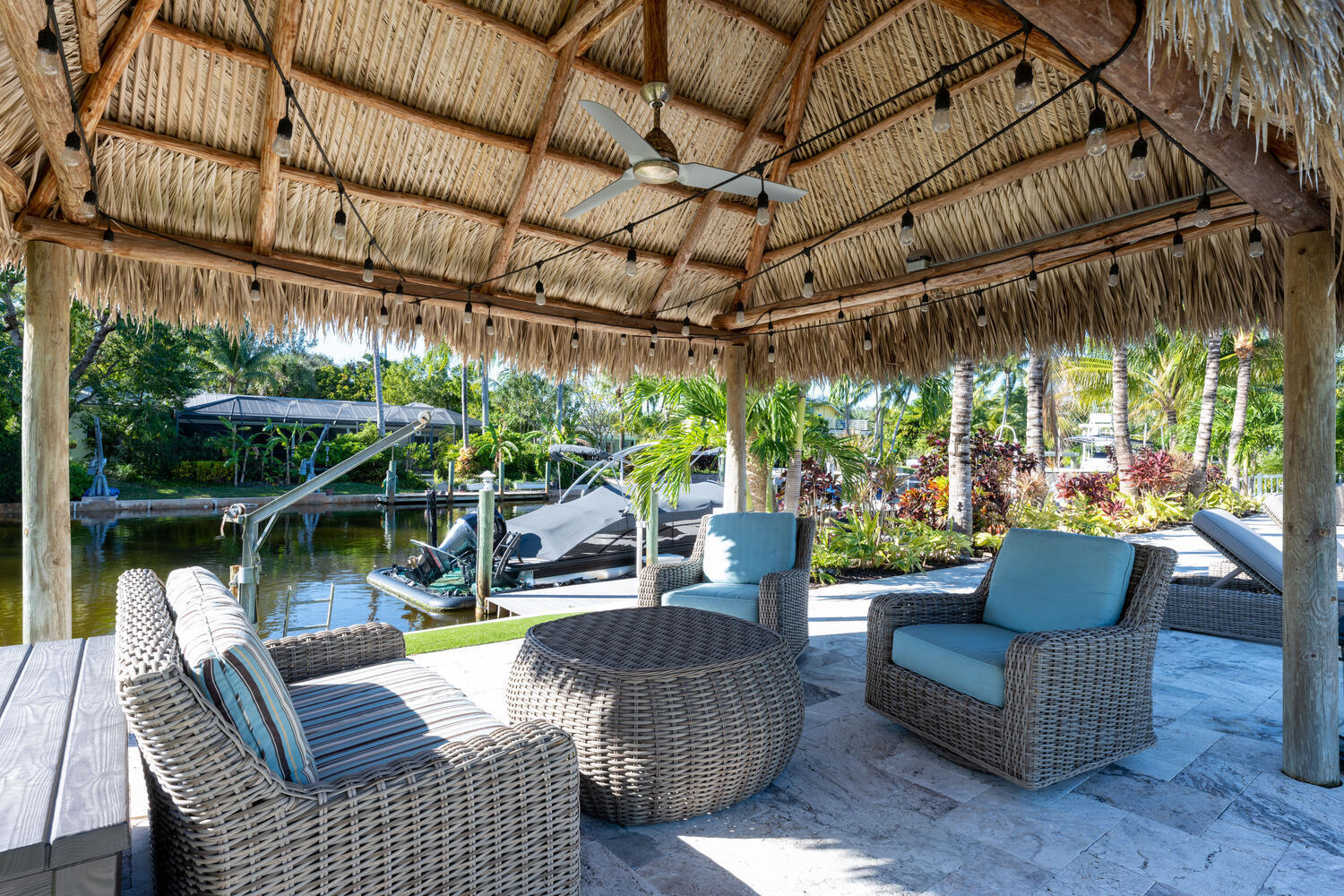 916 Dolphin Drive Jupiter, FL 33458 - Photo 32 of 64 Tiki
