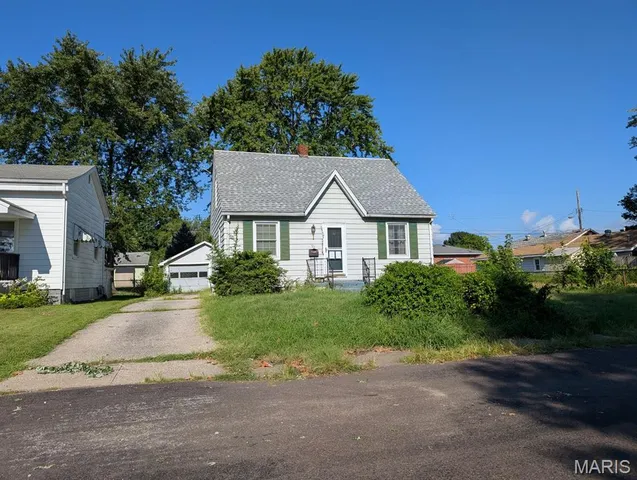 $100,000 | 523 Lincoln Avenue, East Alton, IL 62024