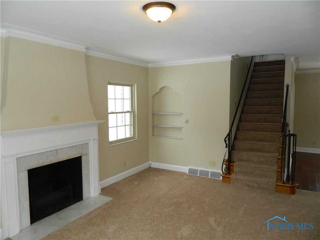 2933 Goddard Road Toledo, OH 43606 - Photo 5 of 16 Photo 5