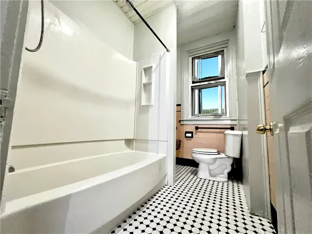 $1,600 | 130 Cypress Street, Unit R3, Providence, RI 02906