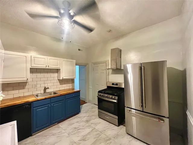 $1,600 | 130 Cypress Street, Unit R3, Providence, RI 02906