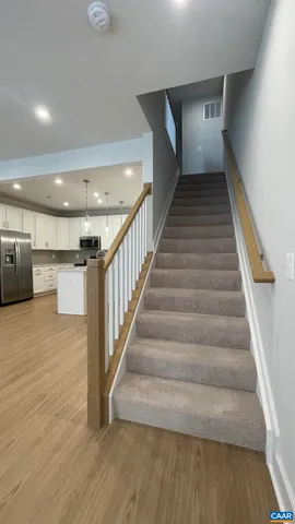 $2,400 | 809 Wesley Lane, Unit A, Charlottesville, VA 22911