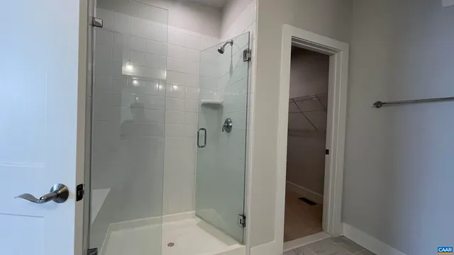 $2,400 | 809 Wesley Lane, Unit A, Charlottesville, VA 22911