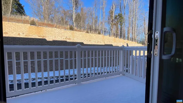 $2,400 | 809 Wesley Lane, Unit A, Charlottesville, VA 22911