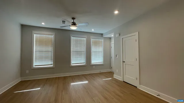 $2,400 | 809 Wesley Lane, Unit A, Charlottesville, VA 22911