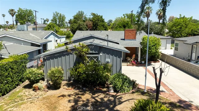 $799,000 | 14719 Wyandotte Street, Van Nuys, CA 91405
