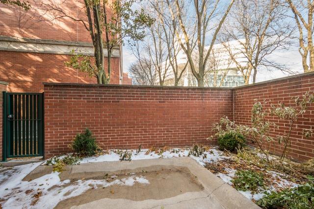 1529 West Harrison Street Chicago, IL 60607 - Photo 37 of 40