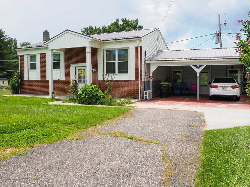 355 Training Center Road Woodlawn, VA 24381 - Photo 6 of 23 Gallery Image 6