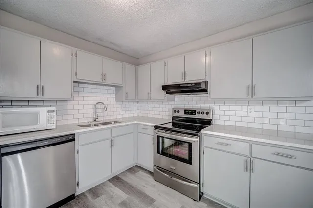 $1,485 | 4084 Hidden Hollow Drive, Unit B, Gainesville, GA 30506