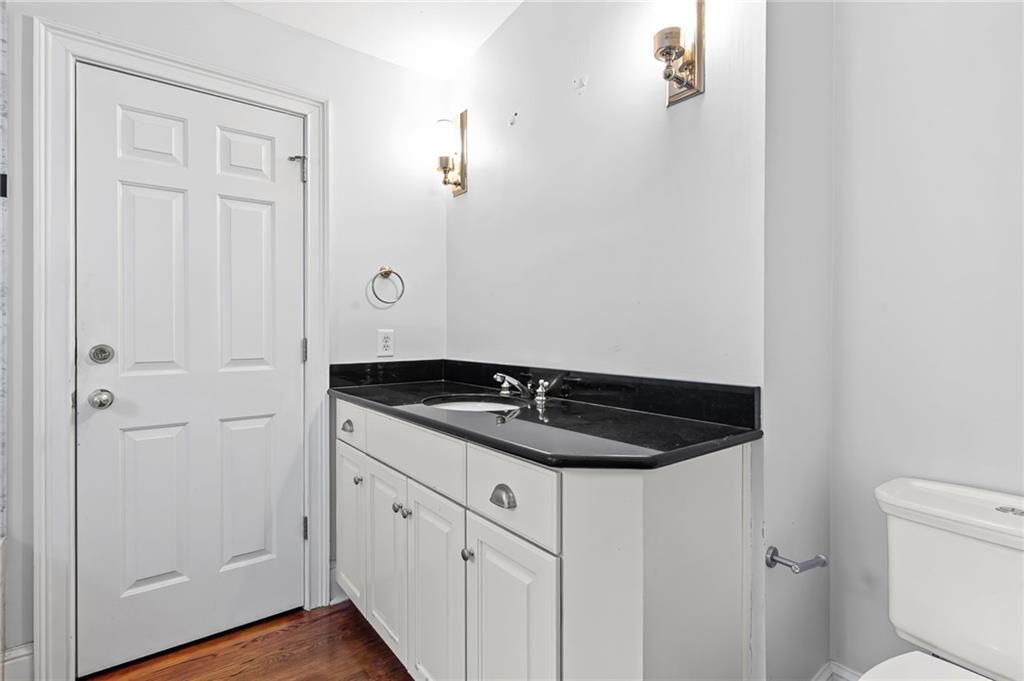 4288 Olde Mill Lane Atlanta, GA 30342 - Photo 22 of 37