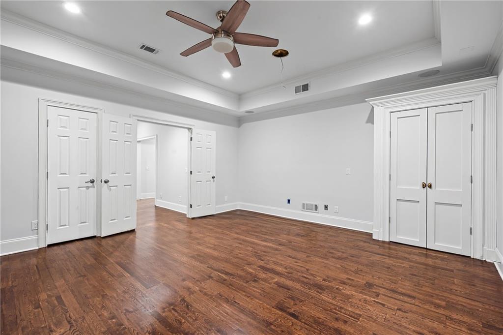 4288 Olde Mill Lane Atlanta, GA 30342 - Photo 28 of 37