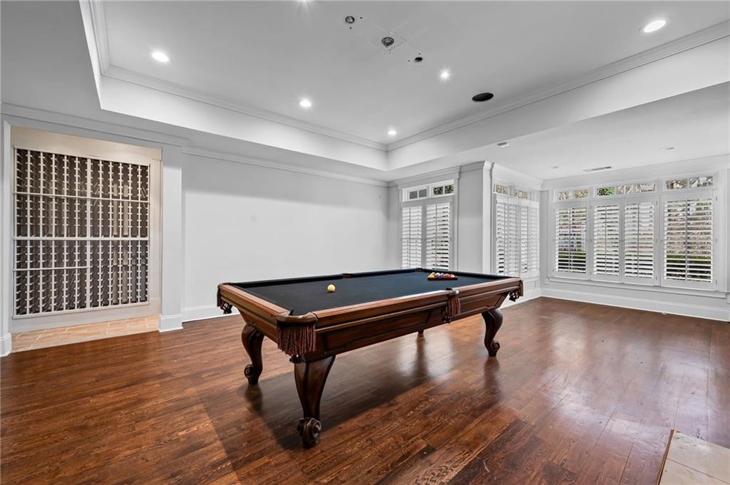 4288 Olde Mill Lane Atlanta, GA 30342 - Photo 31 of 37