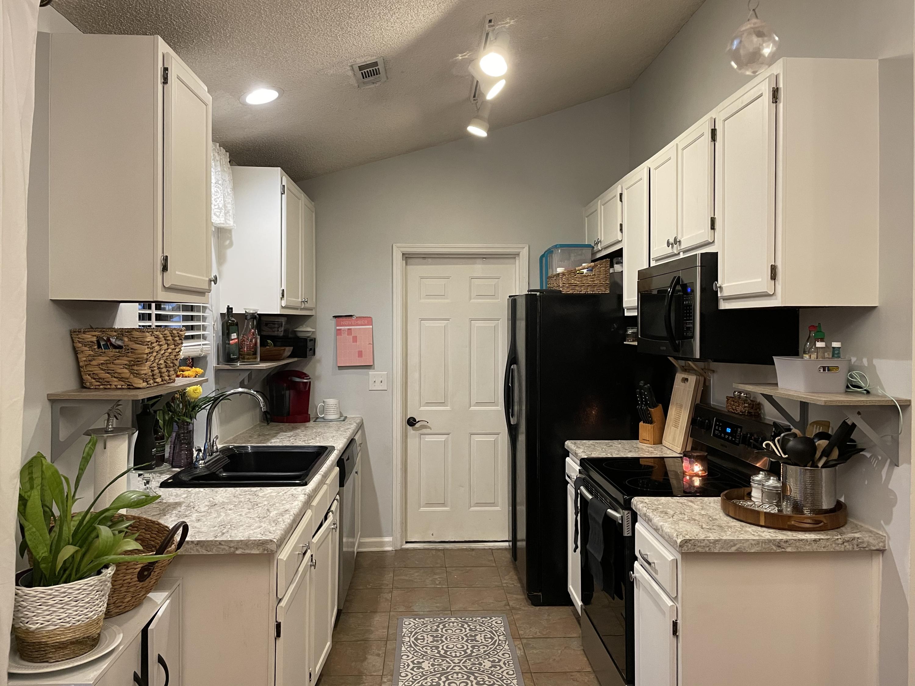 330 Indigo Road Goose Creek, SC 29445 - Photo 8 of 24 8