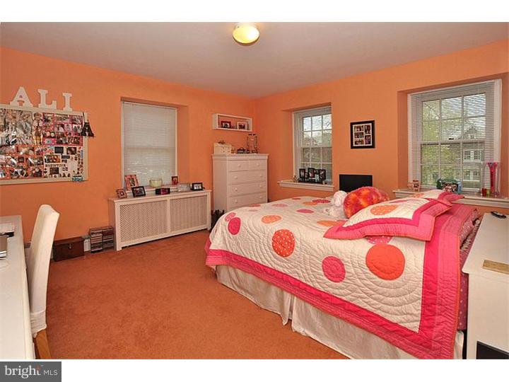 342 Fisher Road Jenkintown, PA 19046 - Photo 16 of 21 Bedroom 3