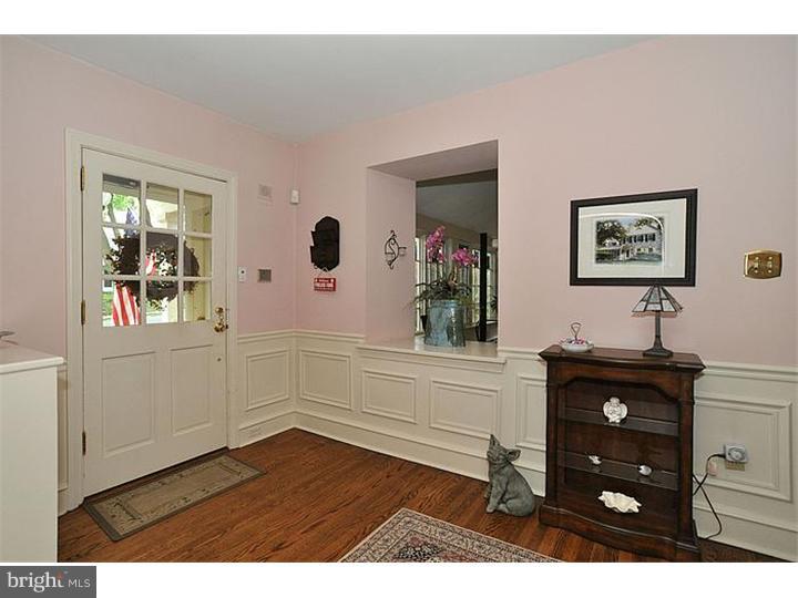 342 Fisher Road Jenkintown, PA 19046 - Photo 3 of 21 Foyer