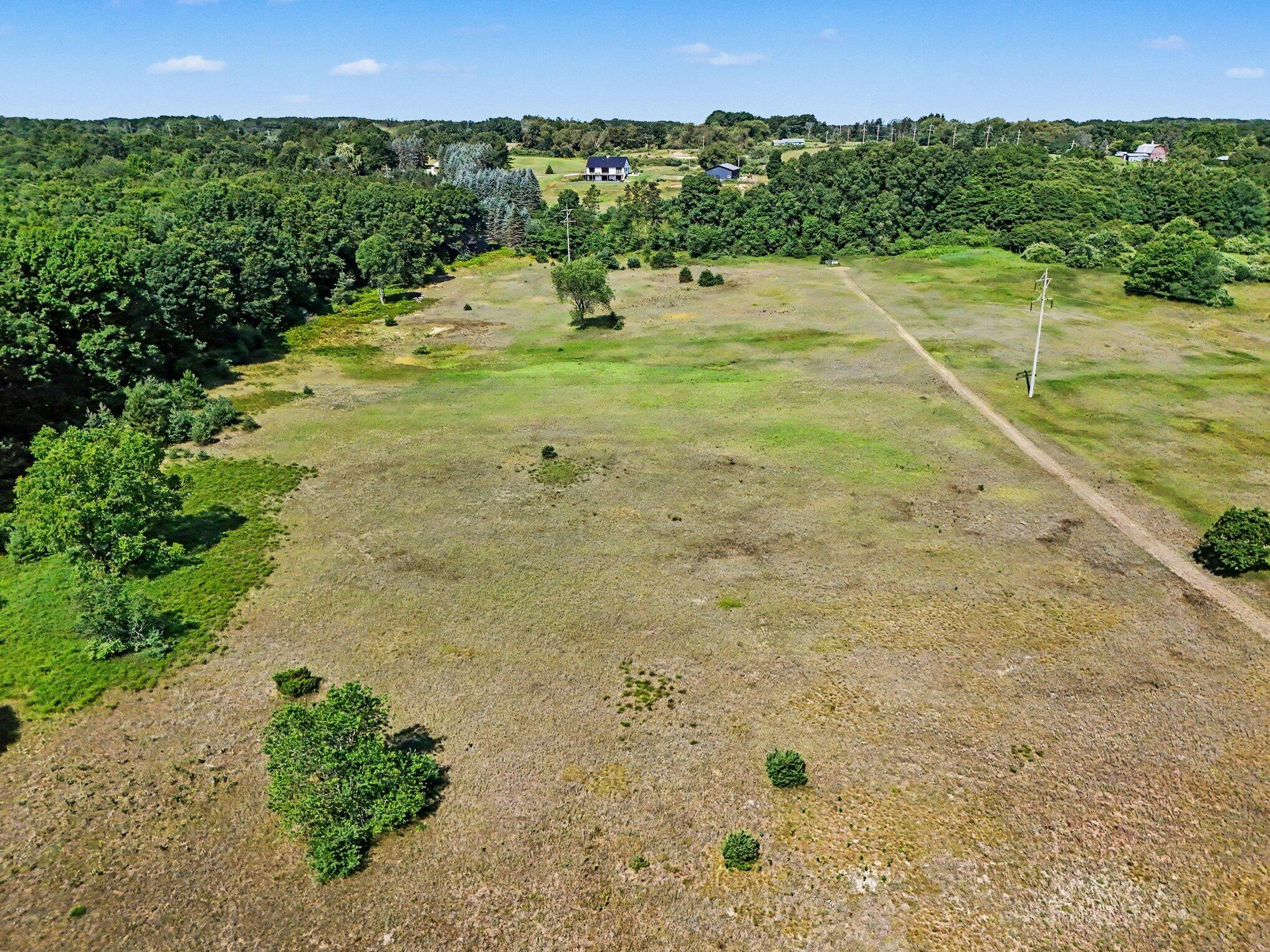 3438 Lindeman Road Manistee, MI 49660 - Photo 11 of 14 010_file_1353