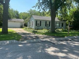 819 Francis Street Rochester Hills, MI 48307 - Photo 1 of 25