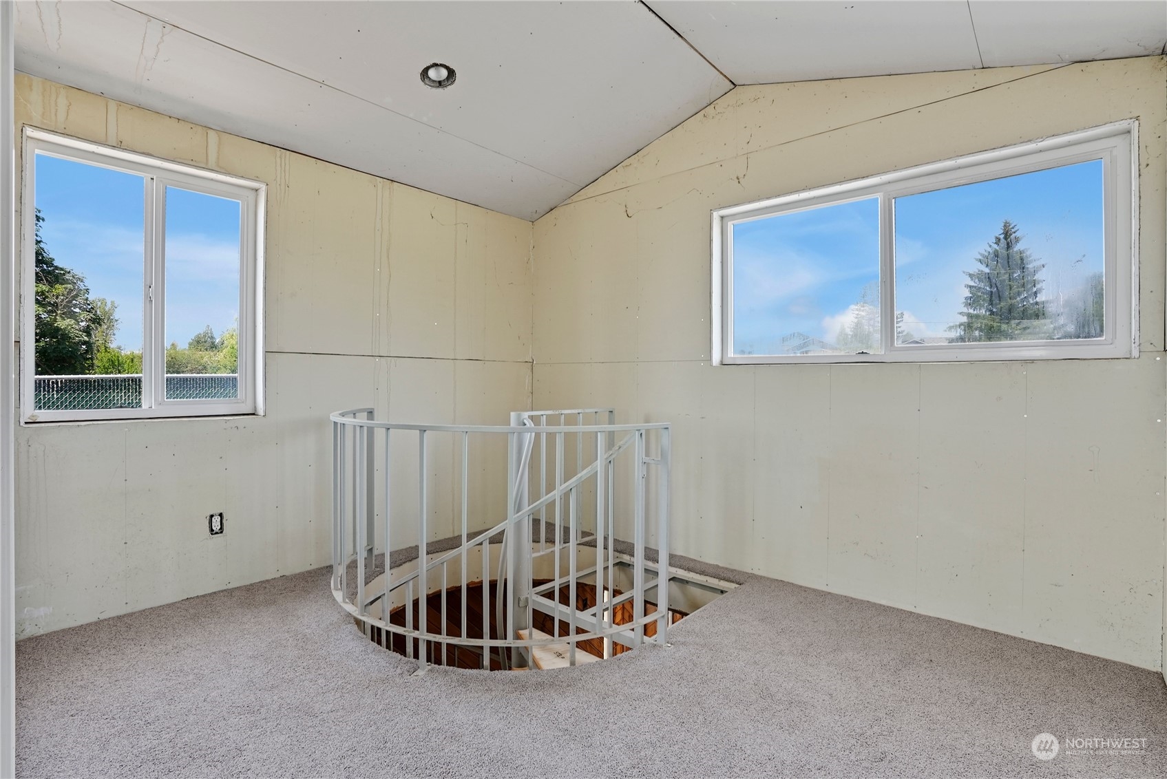 7009 Totem Beach Loop Road Marysville, WA 98271 - Photo 30 of 40 Gallery Image 30